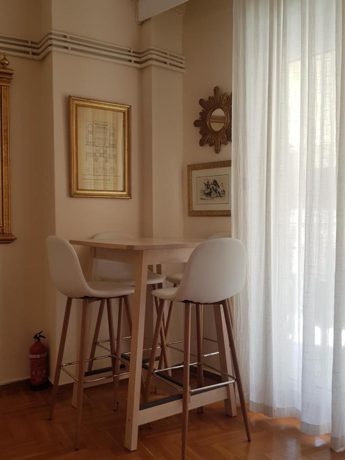 Quiet City Centre With Large Balcony Appartement Thessaloniki